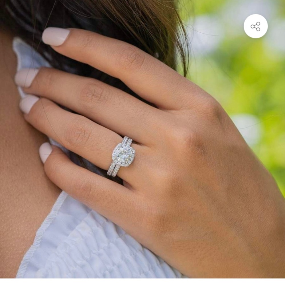 Lane woods never worn ring